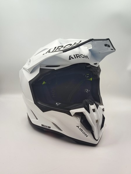 Внедорожный шлем Airoh Twist 3 COLOR WHITE GLOSS